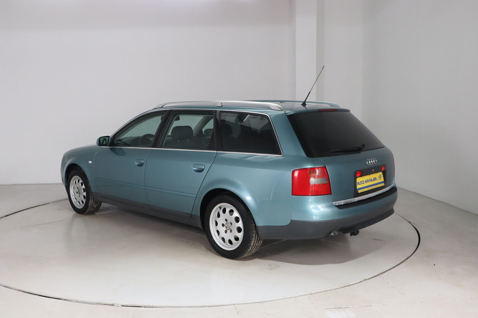 Fahrzeugabbildung Audi A6 2.8 multitronic Avant * Xenon * Memory * PDC