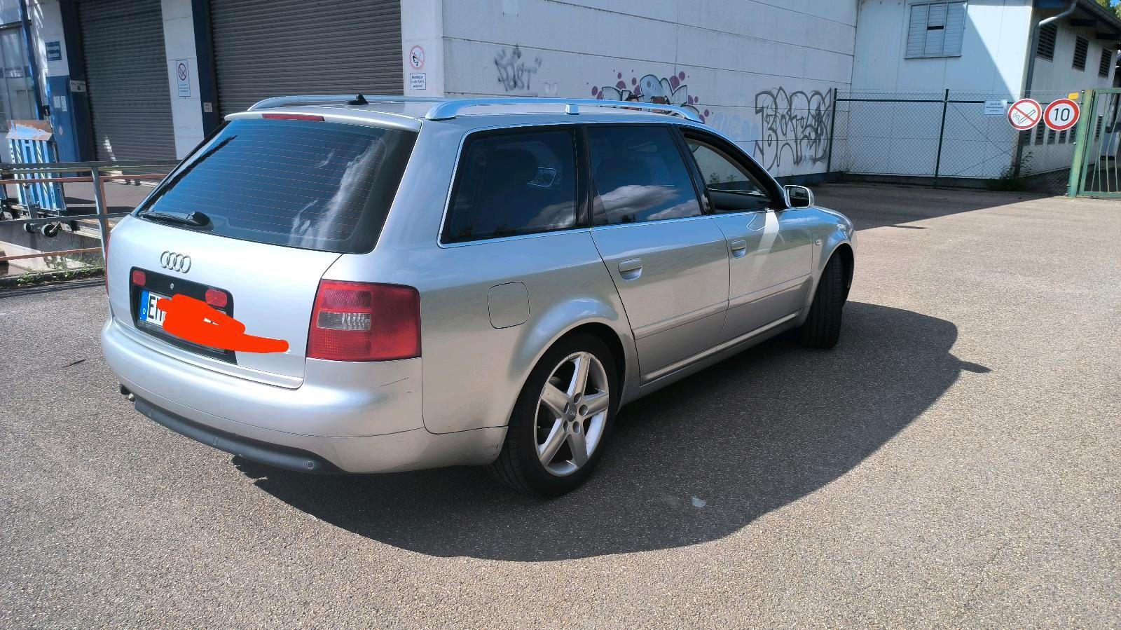 Audi A6 2004 — interior