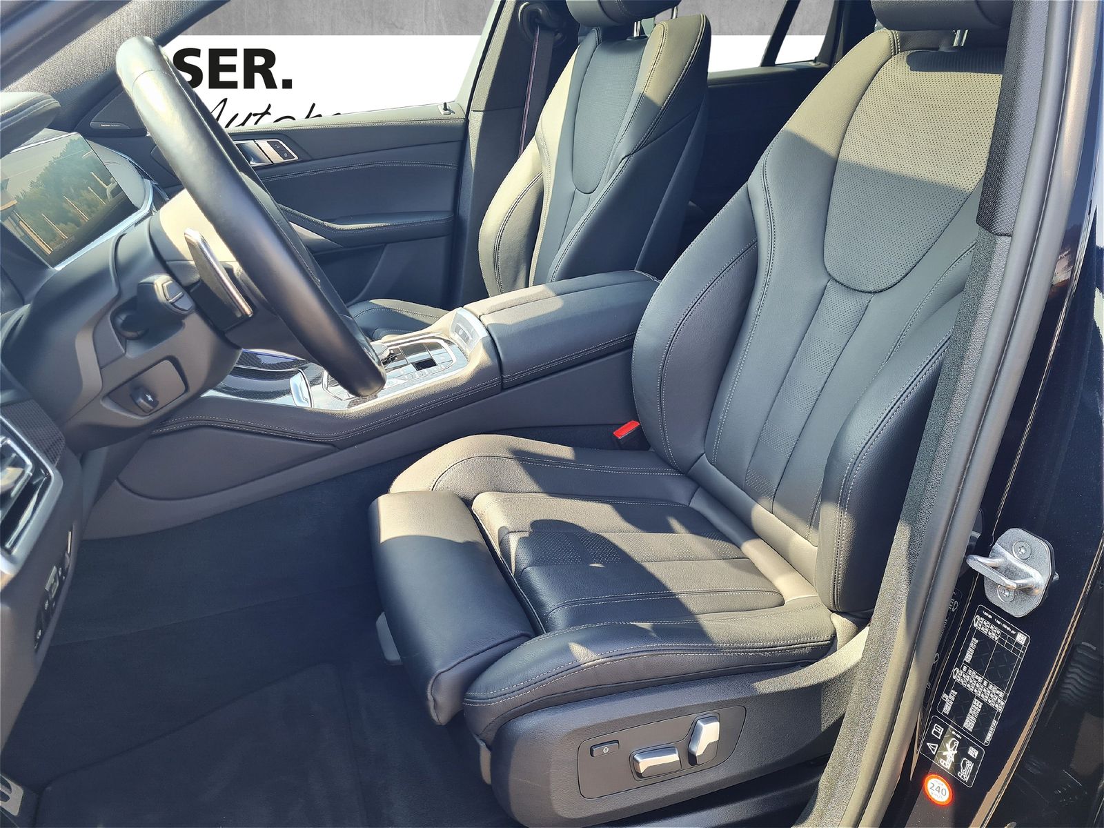 BMW X6 M50 - Bild 11