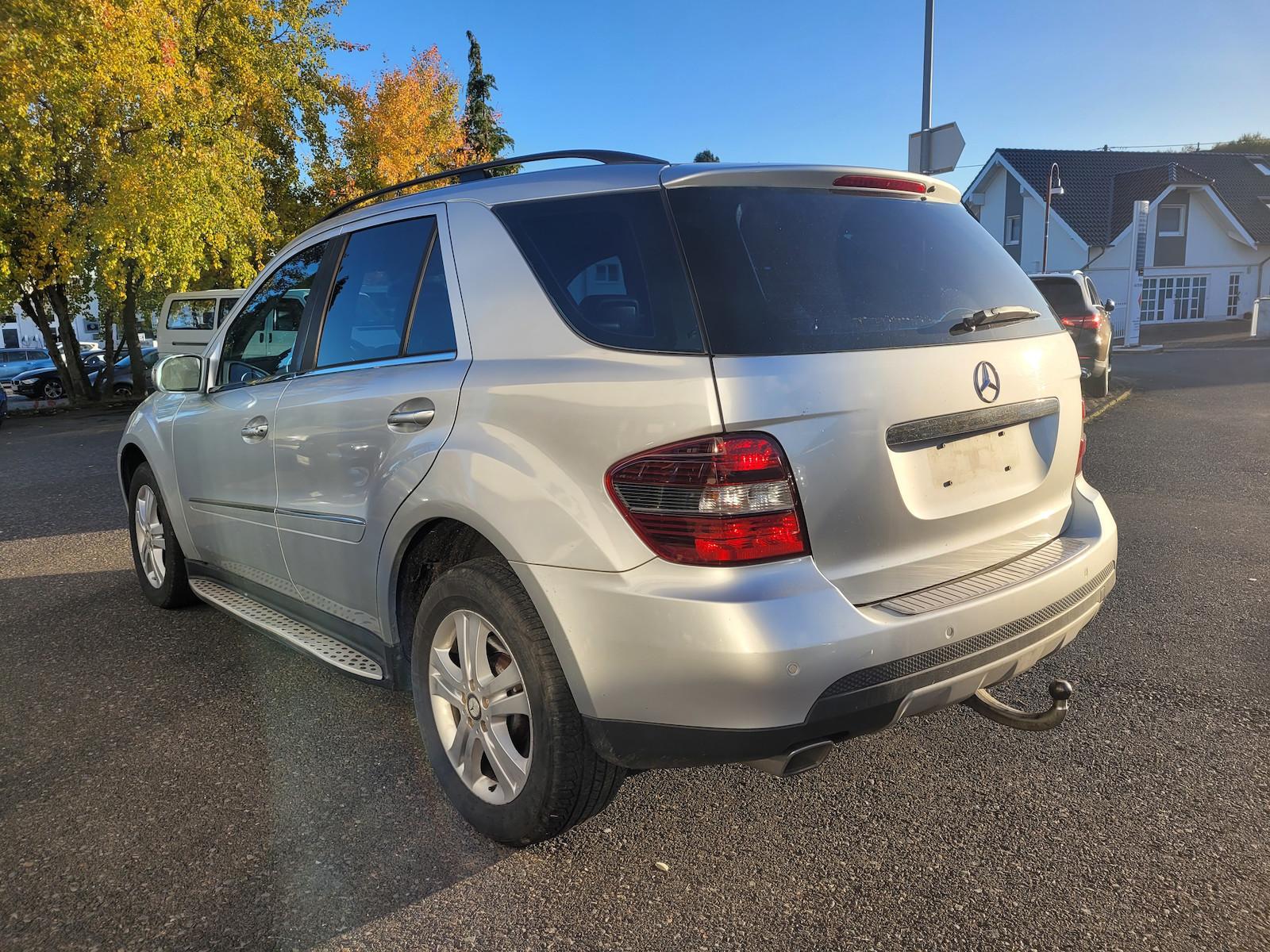 Mercedes-Benz ML280 2007 — photo 6