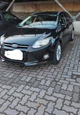 Ford Hier steht zum Verkauf Ford Focus Motor 1,... - Ford Focus aus 2011: ST