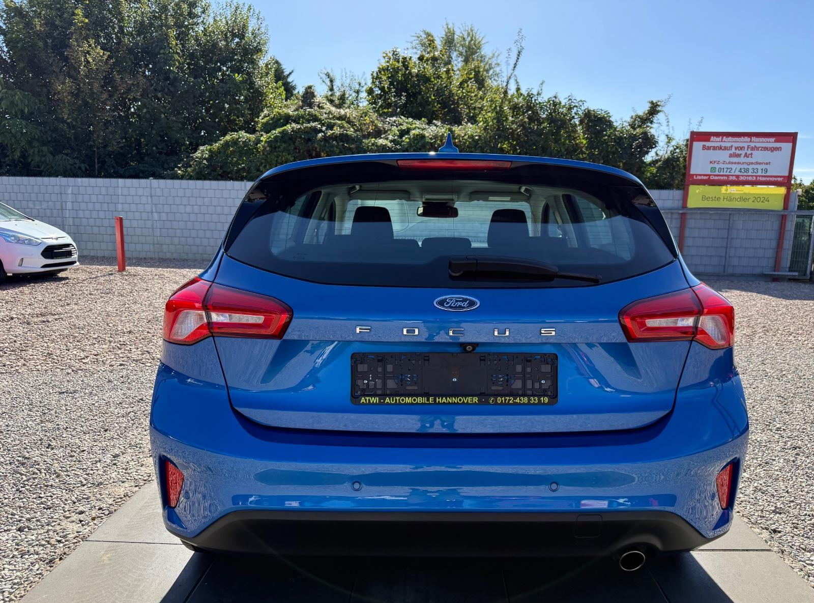 Ford Focus Titanium Sportsitze Sport Lenkrad