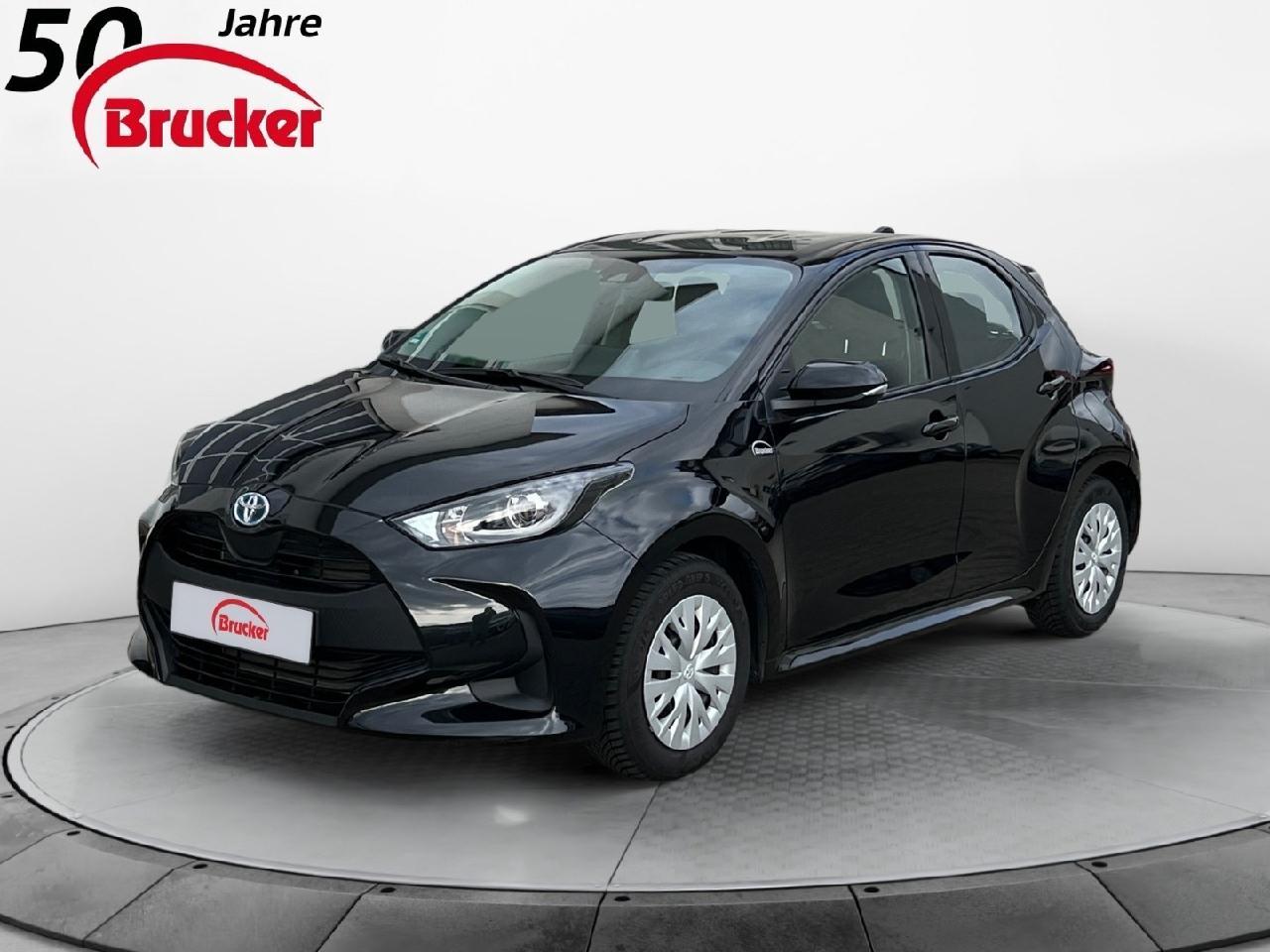 Toyota Yaris Hybrid Business Edition