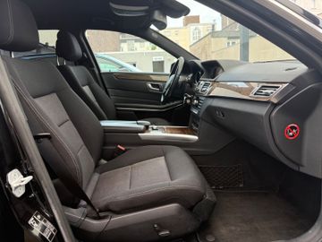 Mercedes E 220 - 9