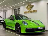 Porsche 911 / 992 Carrera 4 S Sport Chrono Pano/Matrix - Porsche: Grün, 911