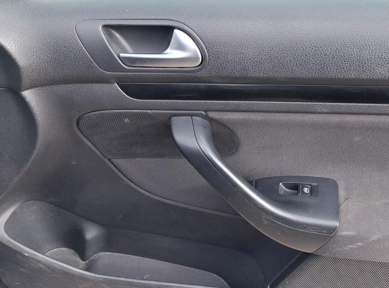 Volkswagen Golf 2011 — photo 10