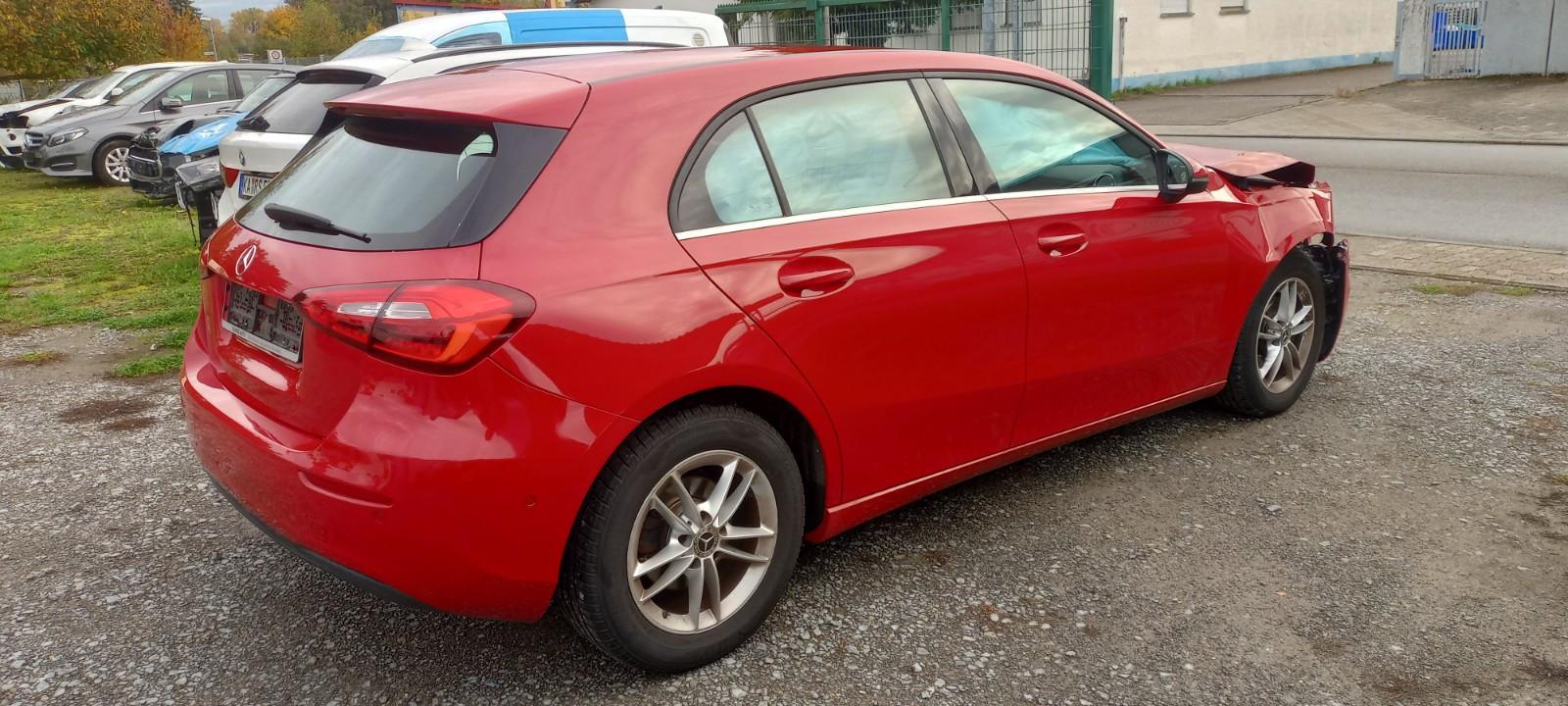 Mercedes-Benz A 180 Business NAVI Sitzheizung