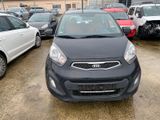 Kia Picanto FIFA World Cup Edition - Kia Picanto: Cup