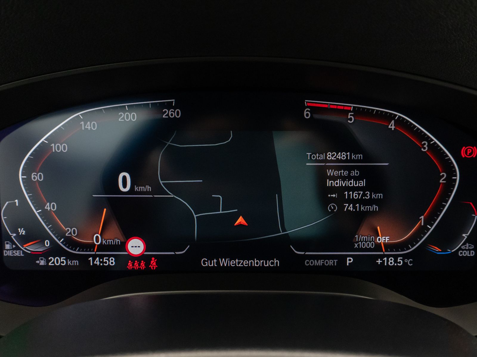 Fahrzeugabbildung BMW 520d xD Kamera Laser HUD DAB HiFi Stop&Go MSport