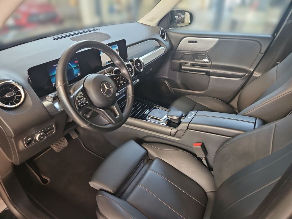 Fahrzeugabbildung Mercedes-Benz GLB 220 d 4M STYLE AHK Navi LED-NB SHZ KAM DAB