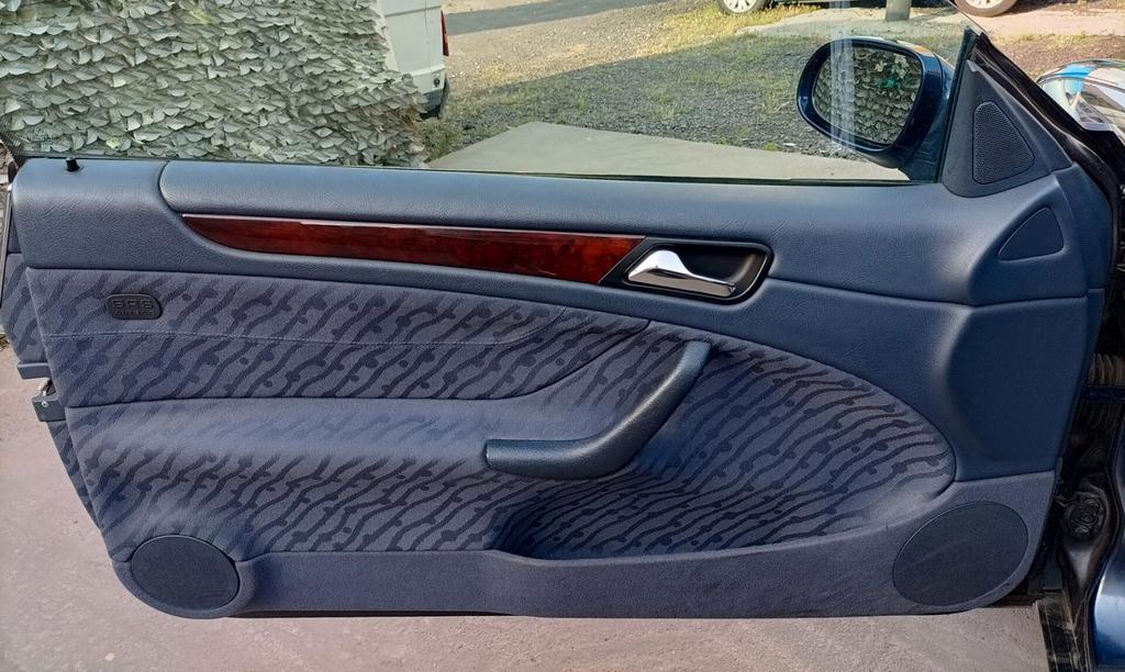 Mercedes-Benz CLK 200