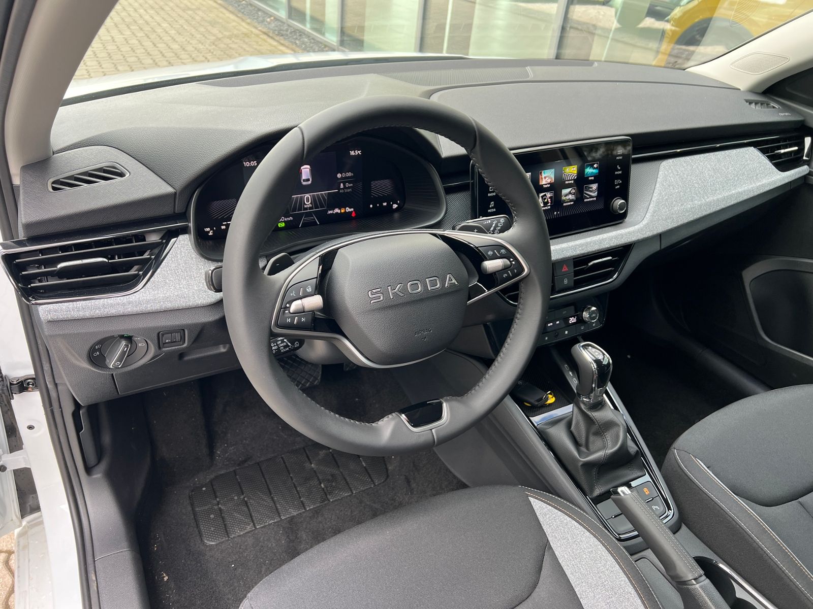 Fahrzeugabbildung SKODA Scala Selection 1.0 TSI DSG *LED, ACC, Kamera, 1