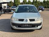 Renault Megane Authentique 1.4 16V 72kW - Renault Megane aus 2003