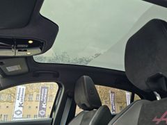 Fahrzeugabbildung Rafale Atelier Alpine E-Tech Plug-in 300 4x4 SOL