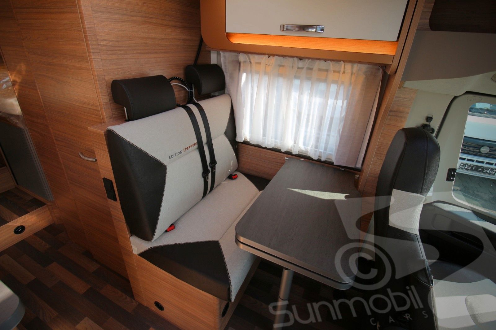 Fahrzeugabbildung Weinsberg CaraCompact 600 MEG Edition Pepper ´26 Automatik