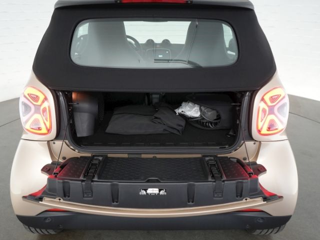 fortwo CABRIO ELECTRIC DRIVE EQ+SITZHEIZUNG+JBL