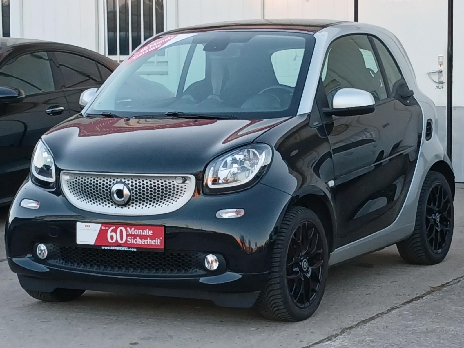 Smart ForTwo SportPaket_Panorama_Rückfahrkamera_Y16Alu
