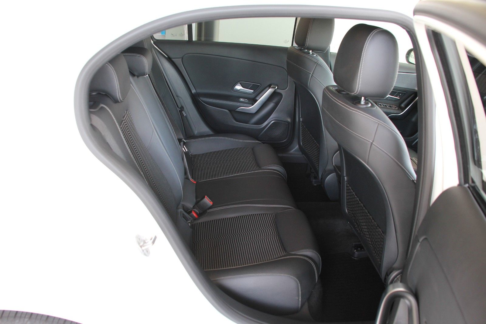Fahrzeugabbildung Mercedes-Benz A 200 Progressive