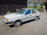 Volvo 340 dl 1.4L Variomatik 123000 km  - Volvo: D12