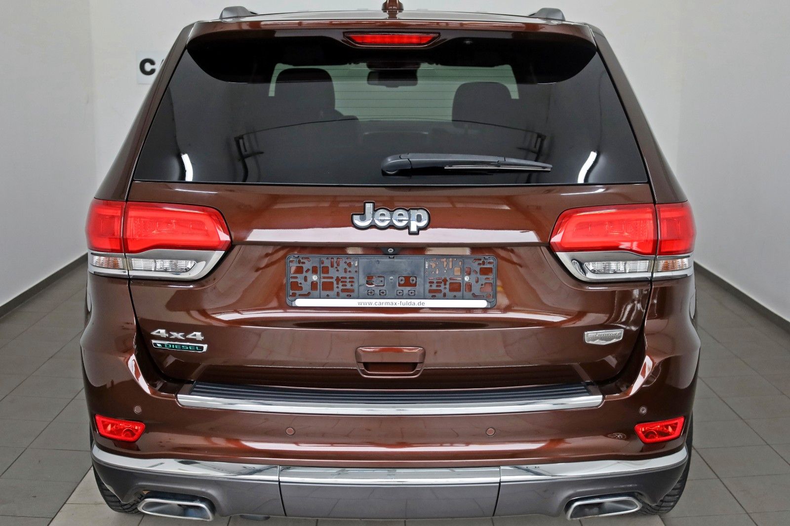 Fahrzeugabbildung Jeep Grand Cherokee 3.0 CRD Summit Panorama,Harman/K