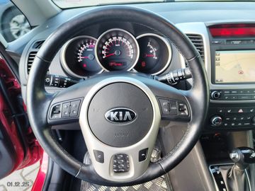 Kia Venga Spirit Autom.-Navi-Klima-SHZG-AHK-1Vorbes.
