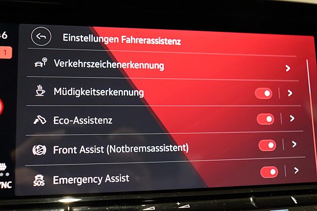 Golf GTI 8 VIII Clubsport 2.0l 300PS DSG LED KAM