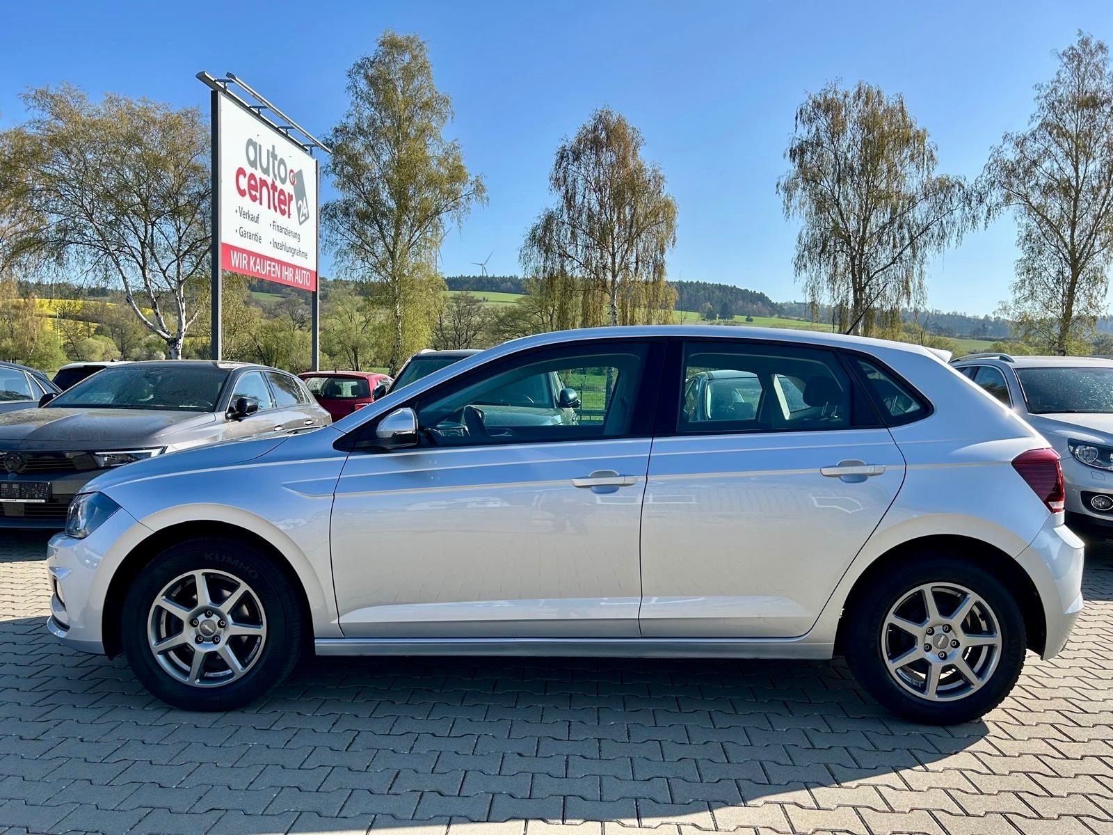 Fahrzeugabbildung Volkswagen Polo VI Comfortline°Navi°PDC