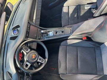 صورة 9 لـ 2019 Porsche 991
