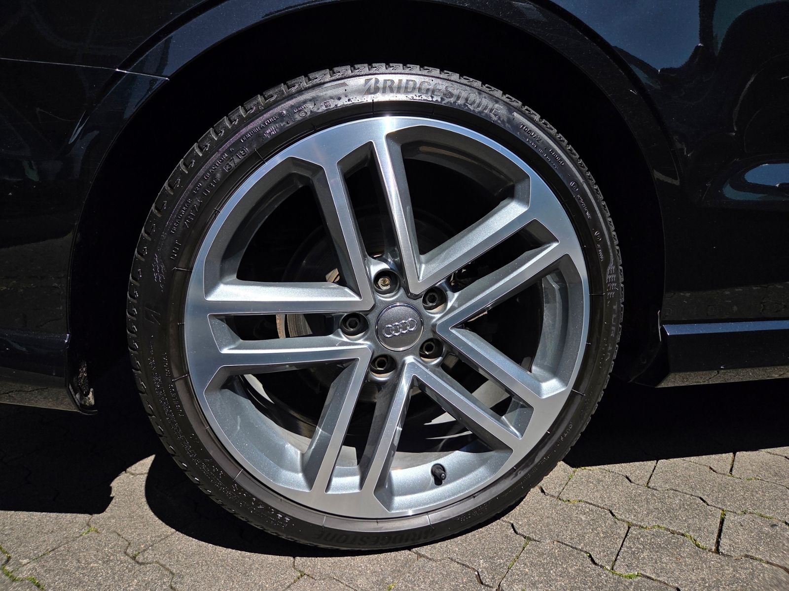 Fahrzeugabbildung Audi A3 Cabriolet S Line KLIMA LED NAVI SHZ