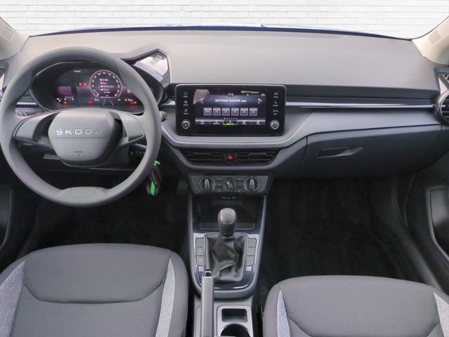 Fahrzeugabbildung SKODA Fabia 1.0 MPI Essence KLIMA SHZ LED