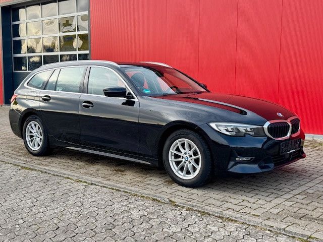 BMW 320 d Sport Line, 1.Hand, AHK, Panoramadach