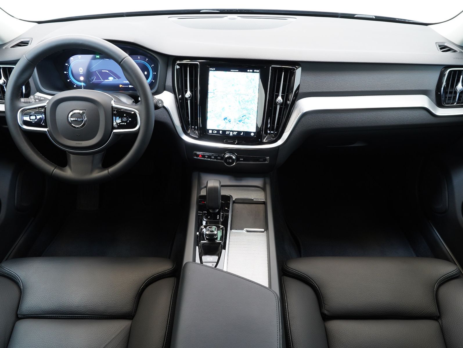 Fahrzeugabbildung Volvo V60 B4 D Plus Dark LEDER/NAVI/LED/ILS/CAM