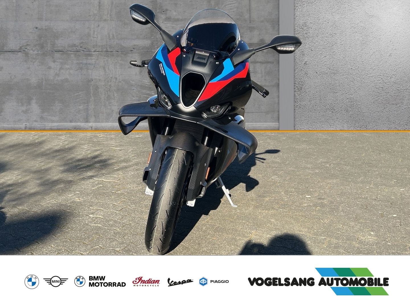 Fahrzeugabbildung BMW M 1000 RR Race-Paket, Dynamik-Paket, Frästeile-P