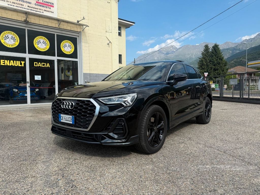 Image of Audi Q3