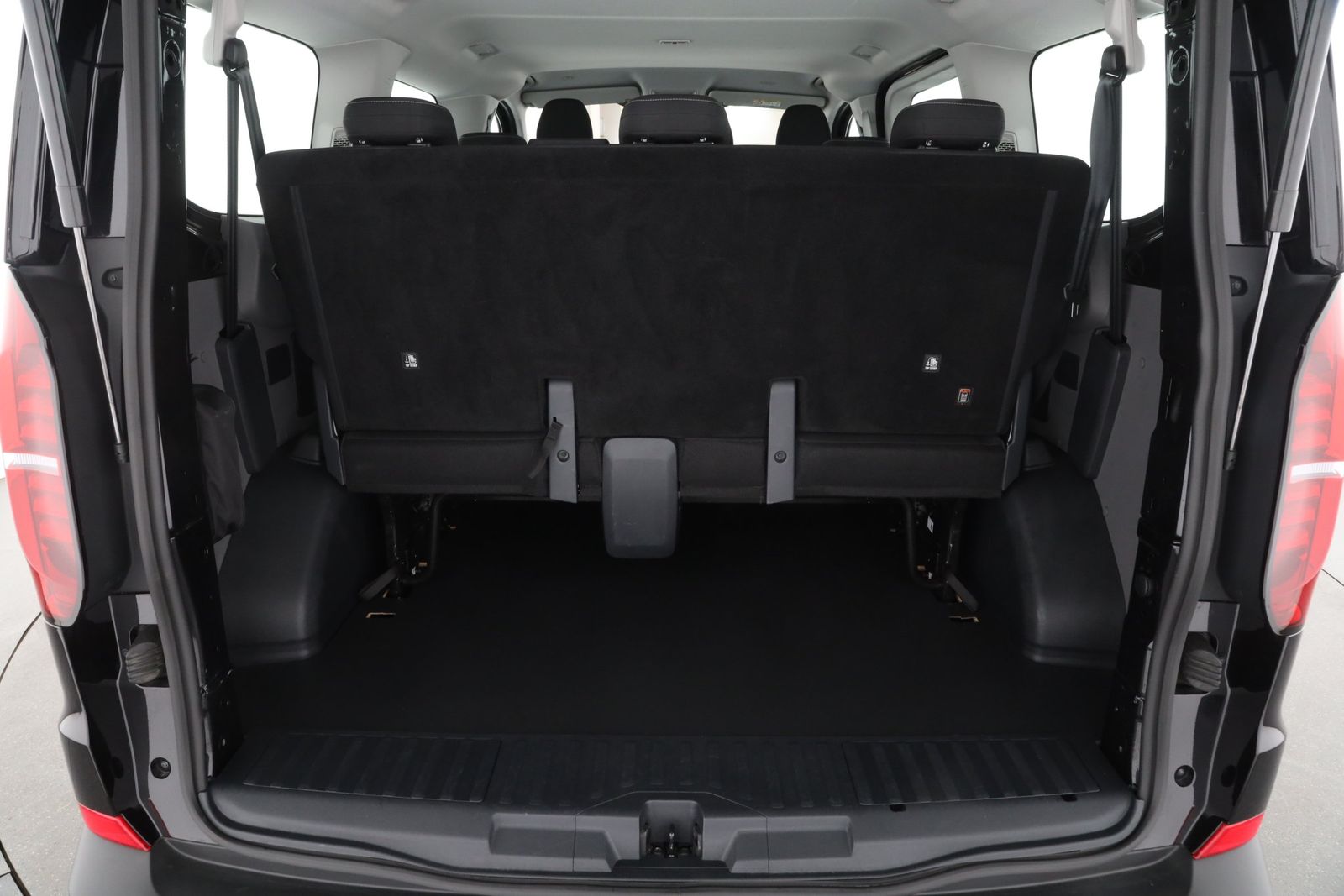 Volkswagen T7 Kombi - Bild 19