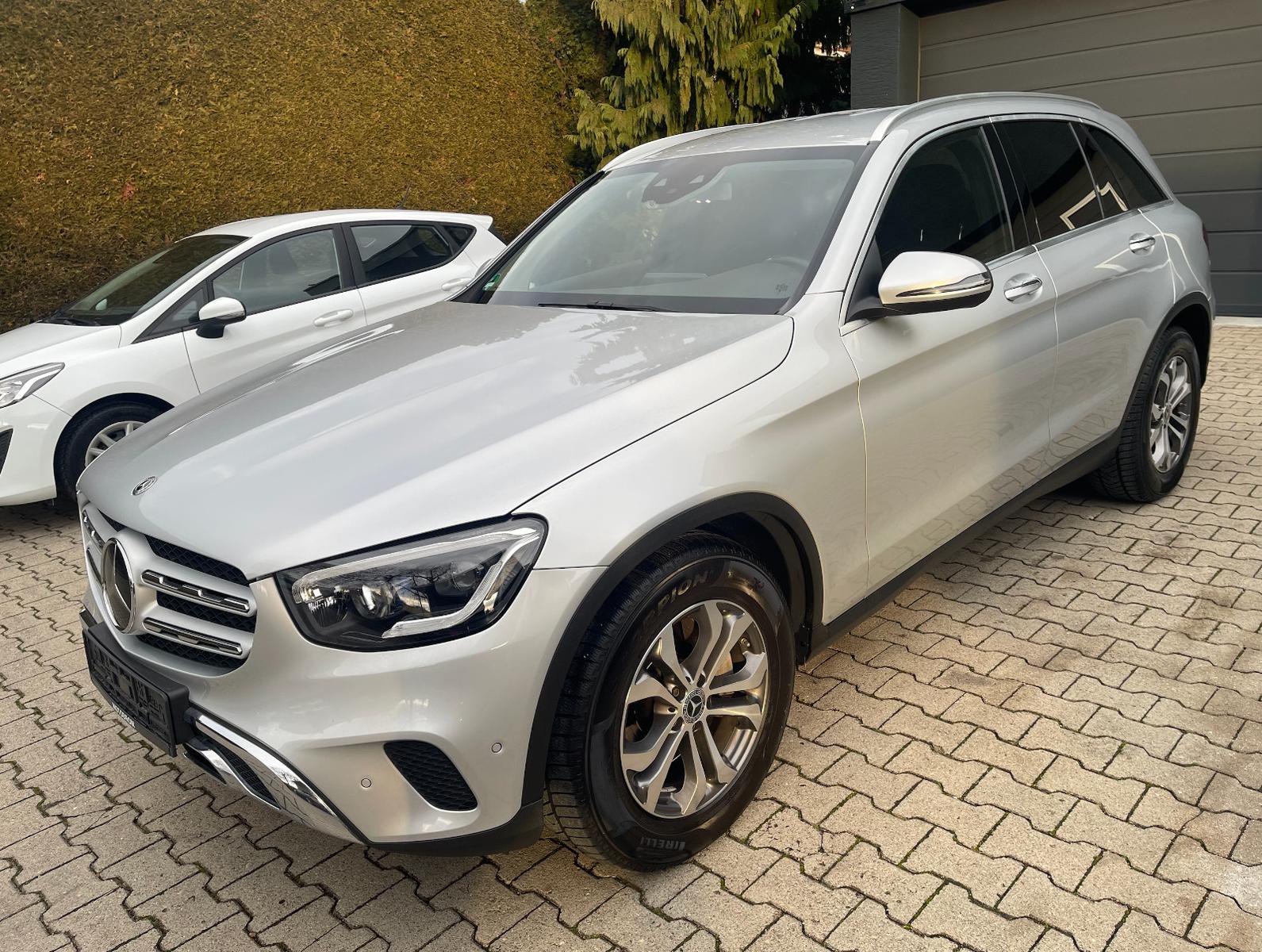 Mercedes-Benz GLC 220 d 4Matic DISTRONIK OFFROAD FACELIFT