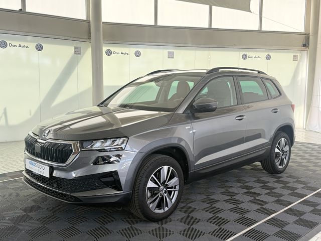 Skoda Karoq TOUR 1.5TSI DSG LED NAVI TRAVEL ACC KAMERA
