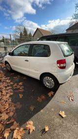 Volkswagen VW Fox in weiß Refresh - Volkswagen Fox mit Benzin-Antrieb: Refresh