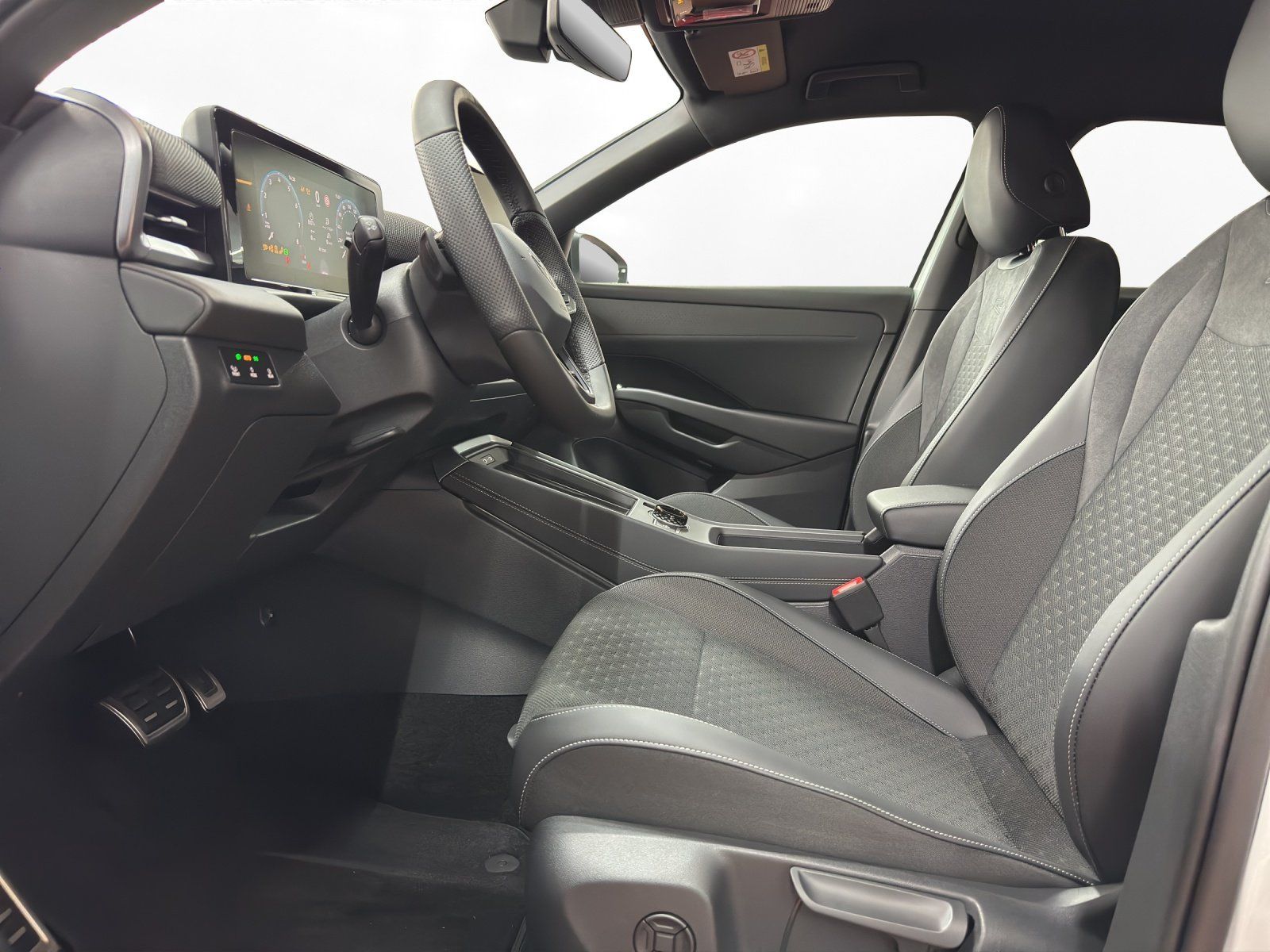 Volkswagen T-Roc - Bild 10