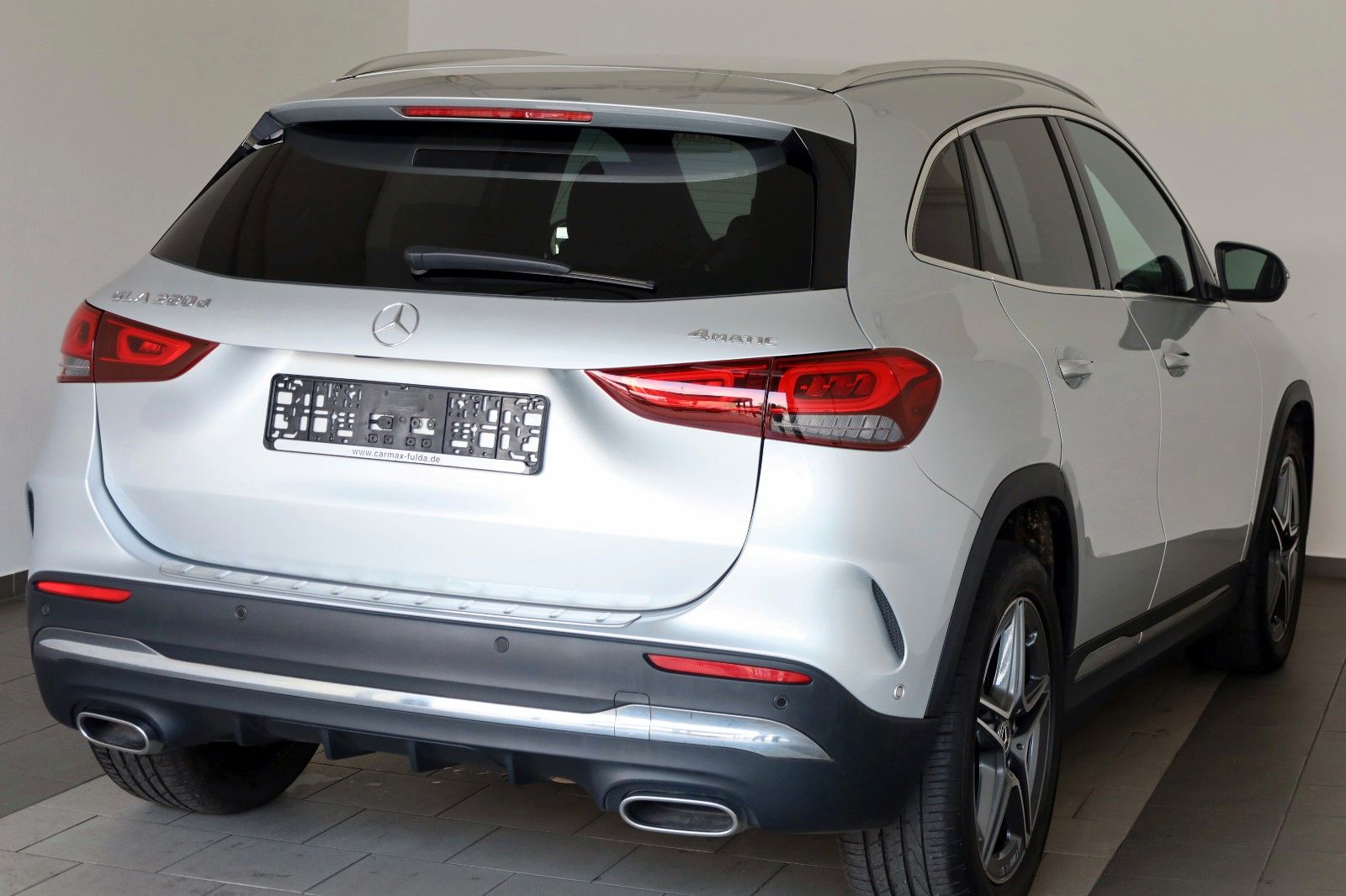Fahrzeugabbildung Mercedes-Benz GLA 220d 4M, AMG line,T.Leder,Navi,LED,SH,Kamera