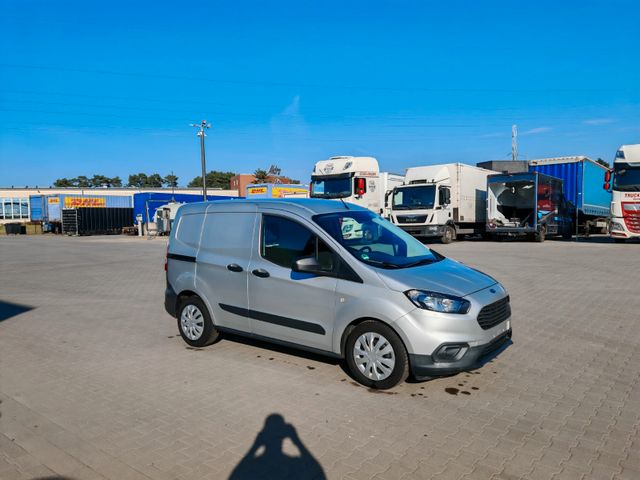 Ford Transit Courier Trend Navi SHZ 8-fach DAB