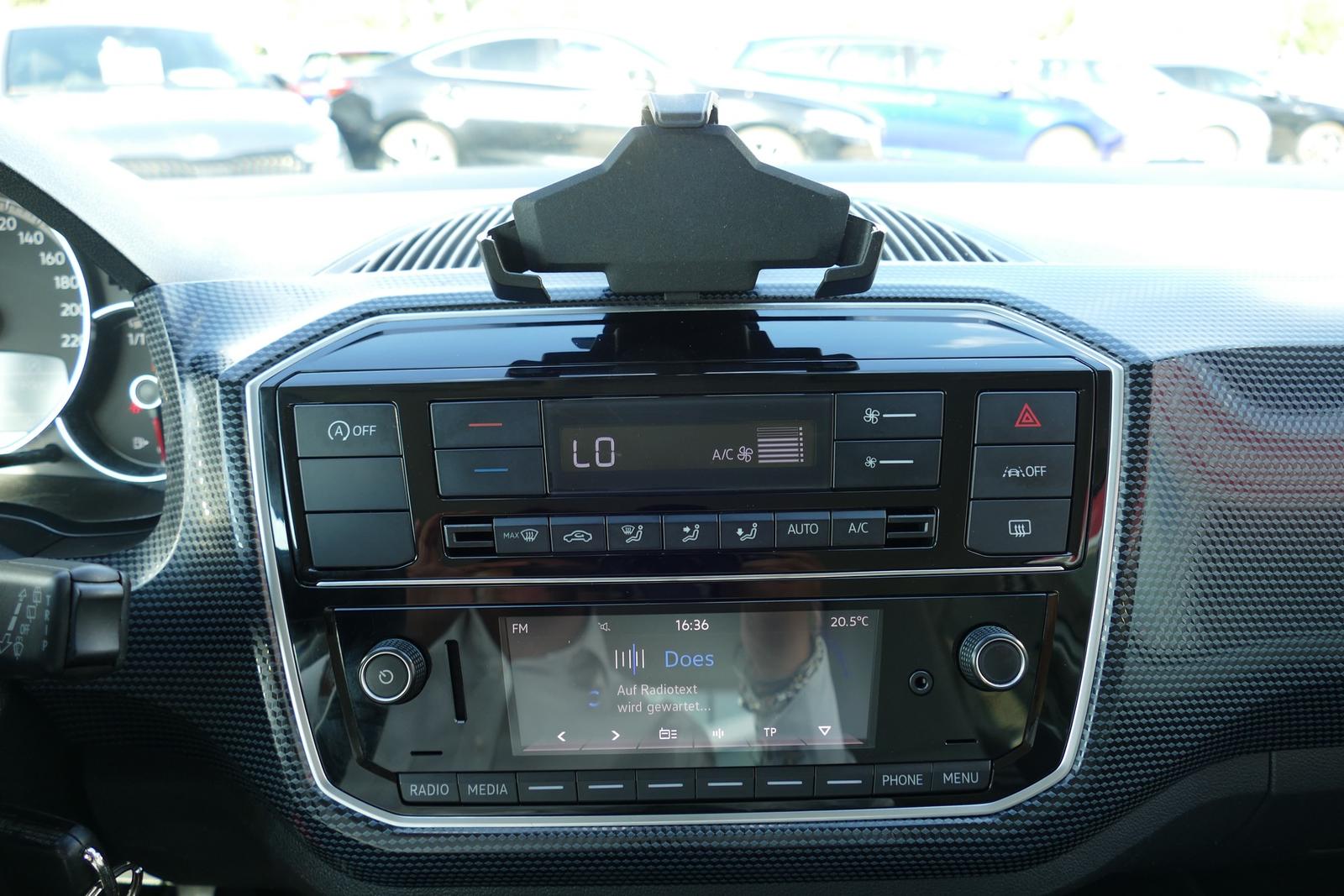 Volkswagen Up 1.0 Klimaaut. Spurhalte Bluetooth USB, миниатюра 13