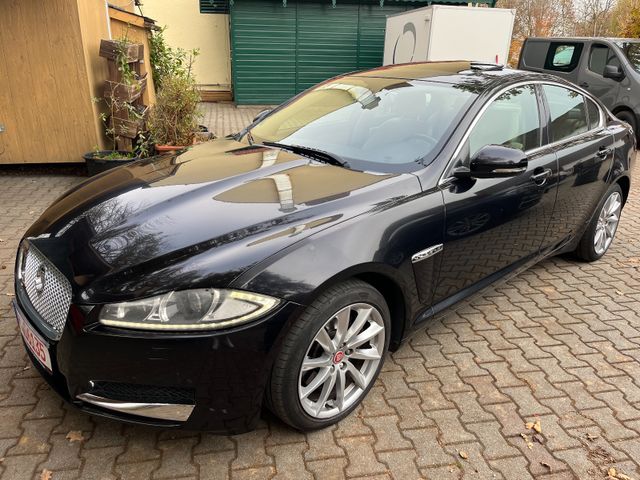 Jaguar XF 3.0 V6 Diesel Premium Luxury*Zustand wie 100´