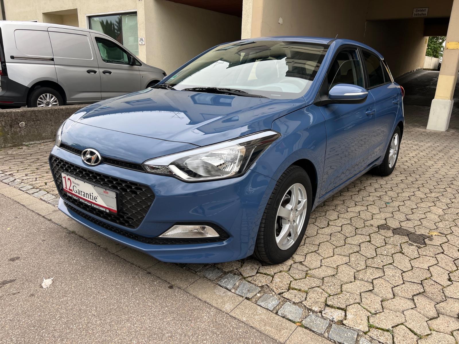 Hyundai i20 blue Classic