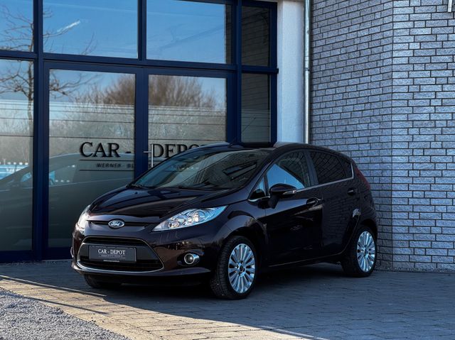 Ford Fiesta Titanium*KLIMAAUT.*SHZ*BLUET.*USB/AUX*TÜV