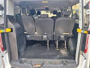 Ford Tourneo Custom - 6
