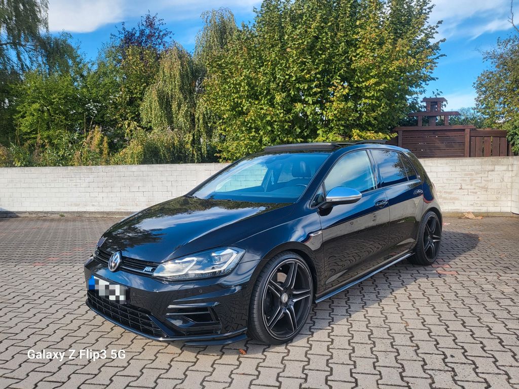 Image of Volkswagen Golf