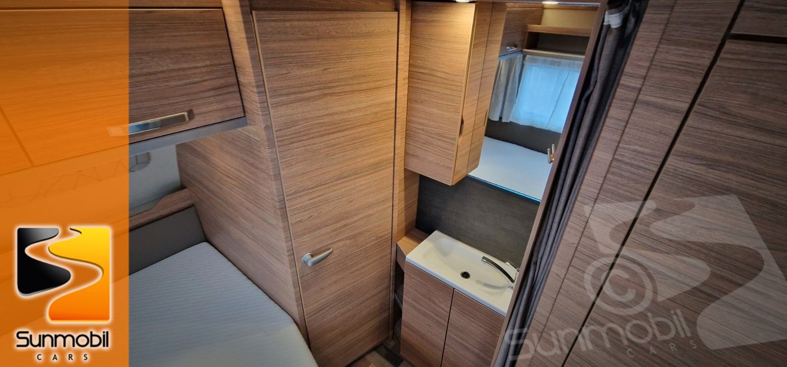 Fahrzeugabbildung Weinsberg CaraOne 450 FU 1.500 kg Steckdosen Plus-Paket