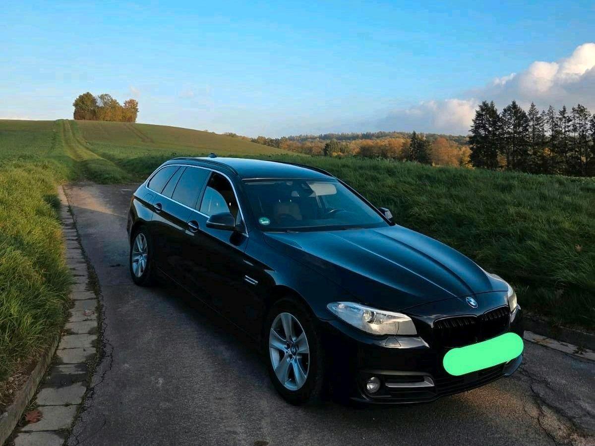 BMW 520 2013 — engine 184 HP (135kW)