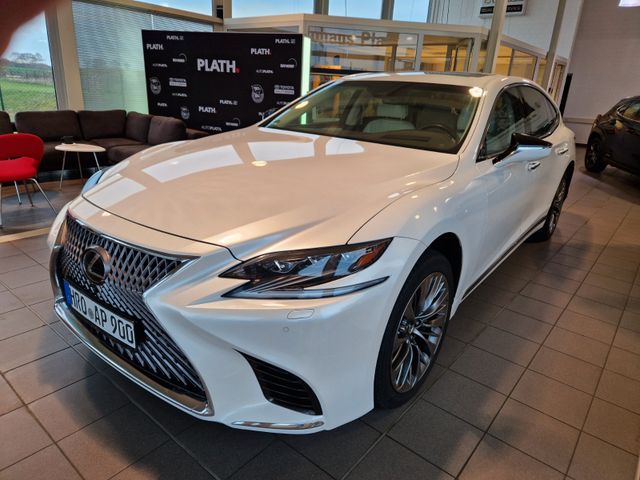 Lexus LS 500  Luxury Line E-Four – Massage – Kamera